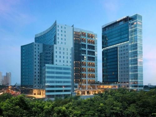 Novotel Samator Surabaya Timur0