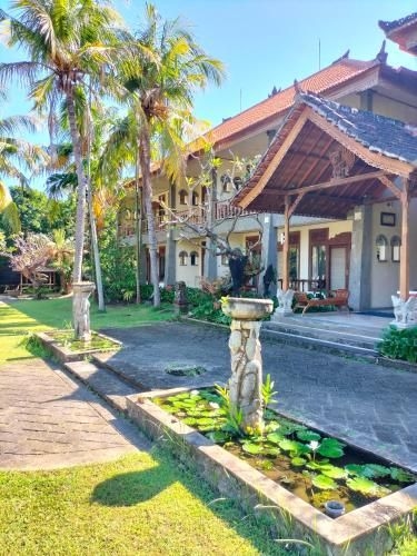 Nirwana Seaside Cottage1