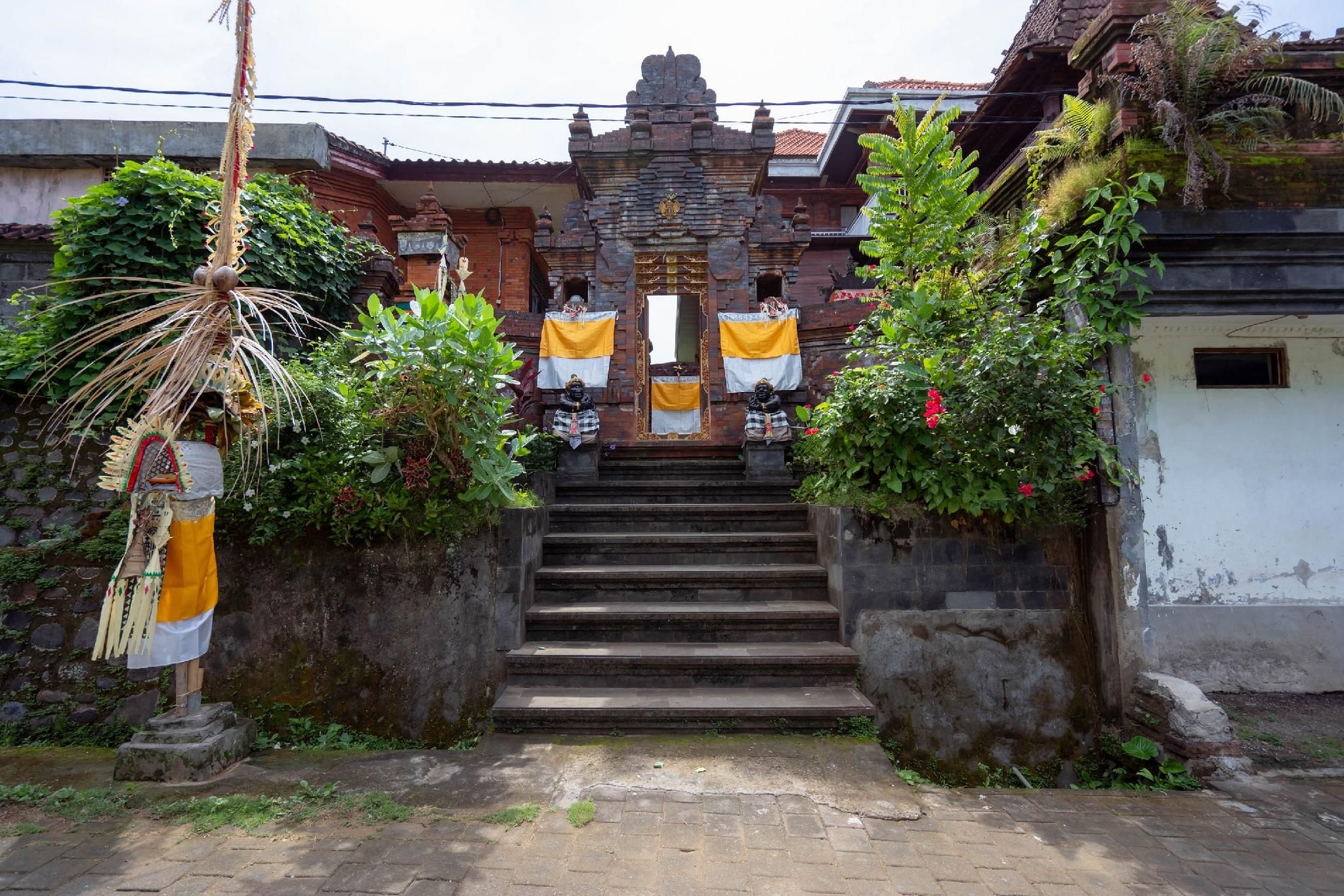 Tebluess Gianyar0