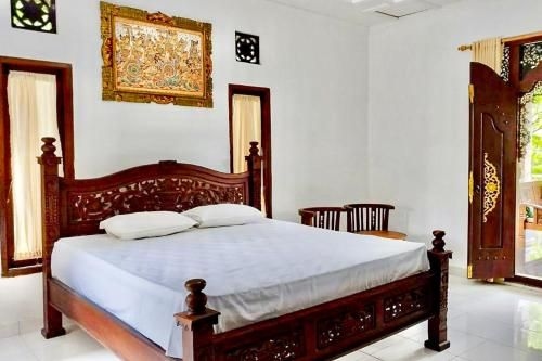 Tebluess Guesthouse Gianyar RedPartner1