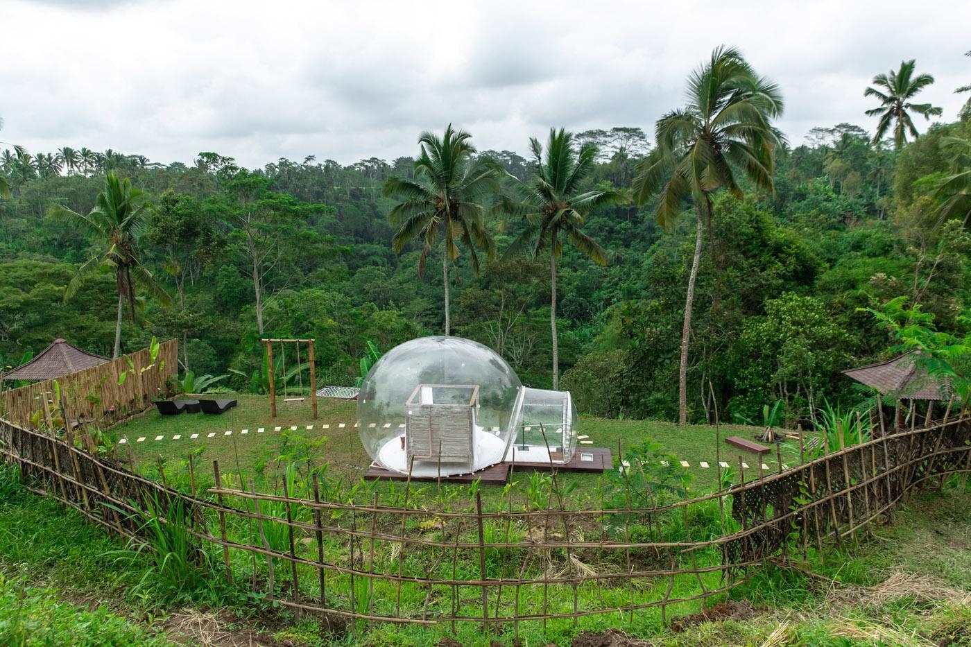 Romantic Bubble Dome Ubud0