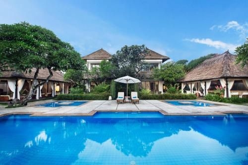 Villa Pantai Karang0