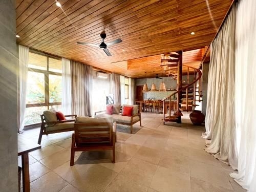Diamond Beach Villas2