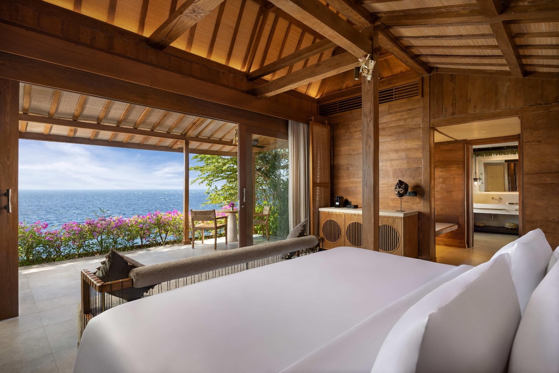 เซมายา บีช รีสอร์ท (Semaya Beach Resort)2
