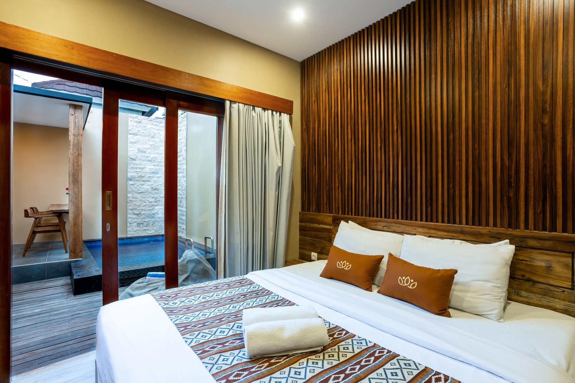 Radea Villa4