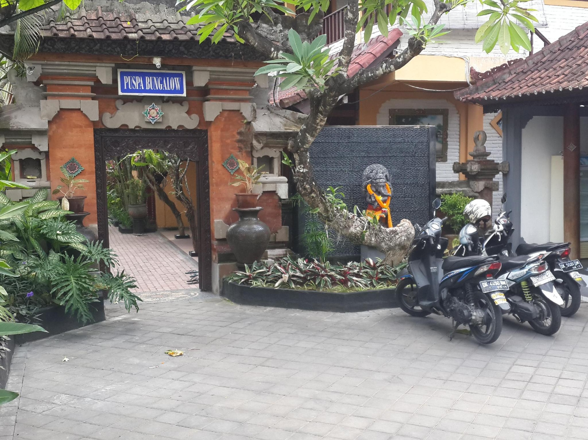 เดอ ปุสปา เรสซิเดนซ์ ซมินญะก์ (De Puspa Residence Seminyak)4