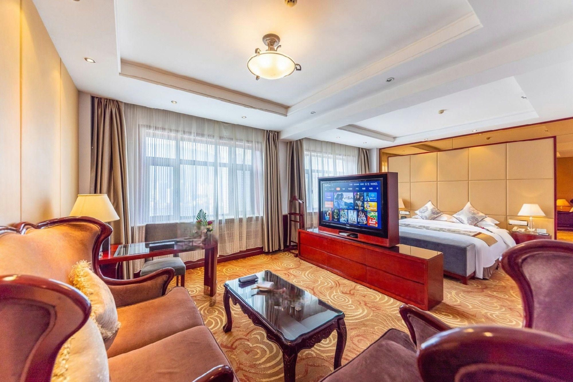 จินเจียง ซัน โฮเทล (Jinjiang Sun Hotel)1