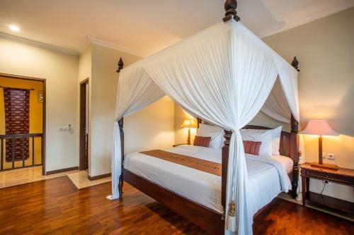 Villa Saffron Seminyak Bali3