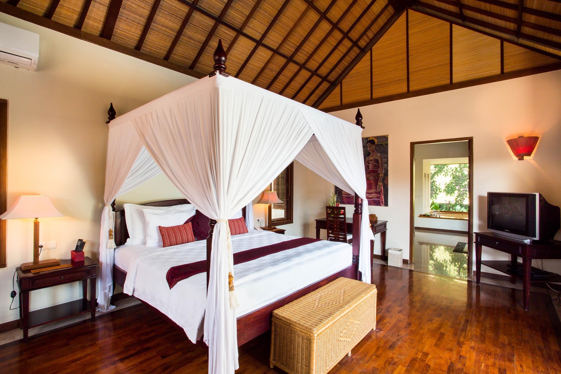 Villa Saffron Seminyak Bali4