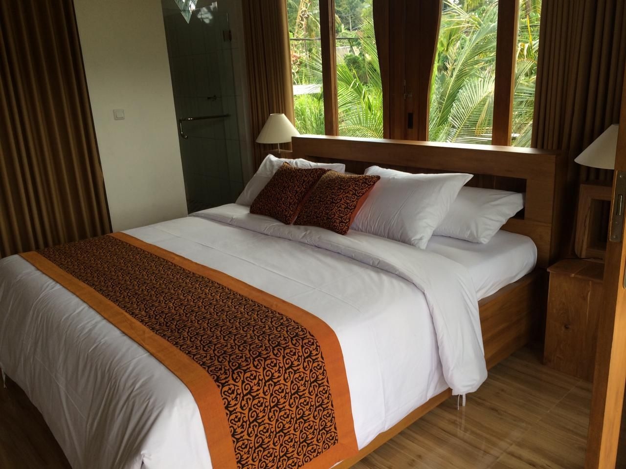 The Champuhan - Honeymoon Villa Rice Field View2