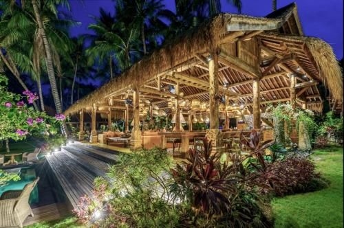 Louka Beach Bali0
