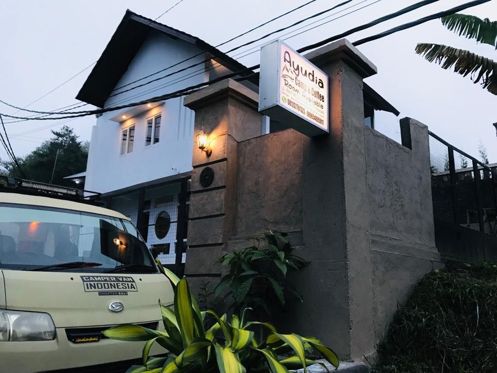 Ayudia Camp Bali0