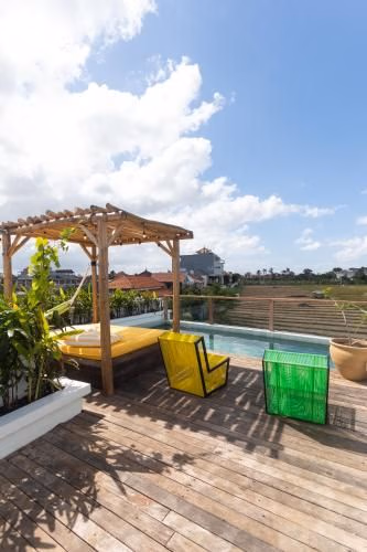 Sky Villa1
