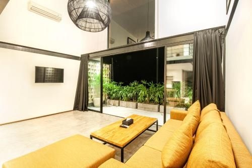 1 ห้องนอน 1 ห้องน้ำส่วนตัว ขนาด 0 ตร.ม. – แคงกู (LOFT 2. Spacious Loft 200m from Canggu Beach)4