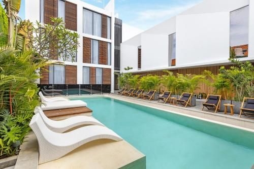 Alex Villas Complex N31