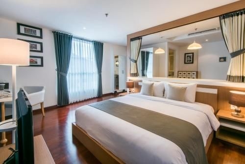 โรงแรมยานส์ เฮาส์ (Yans House Hotel)4