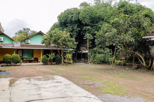 Penginapan Roro Mendut Syariah1