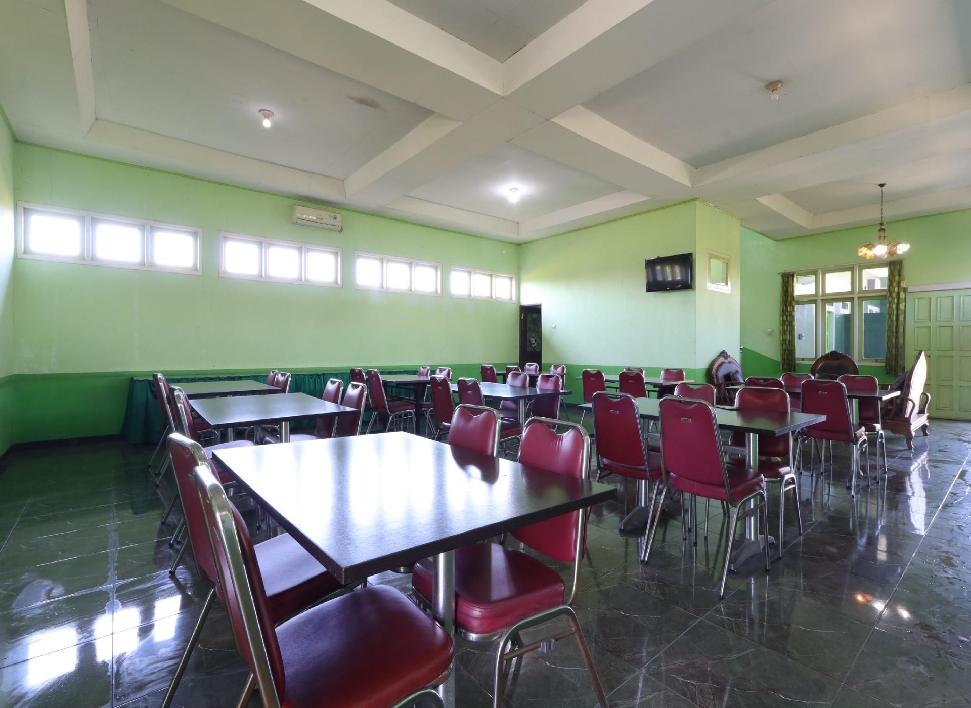 Cantik Hotel4