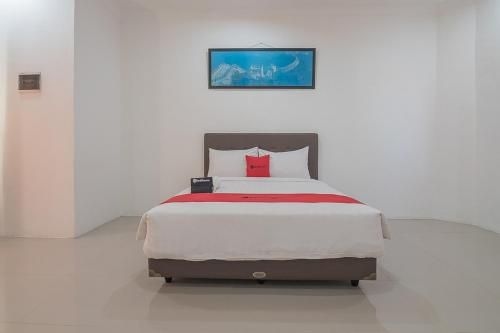 RedDoorz near Jatinangor Town Square2