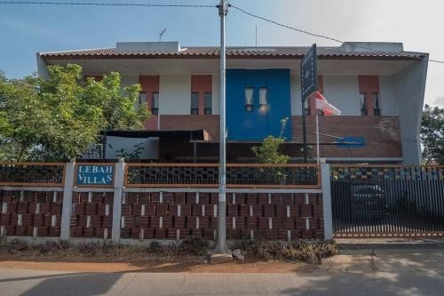 เรดดอร์ซ ชาเรียะฮ์ เนียร์ กรีดา นูซานตารา (RedDoorz Syariah near Krida Nusantara)4
