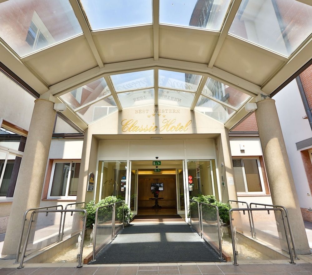 BEST WESTERN Classic Hotel1