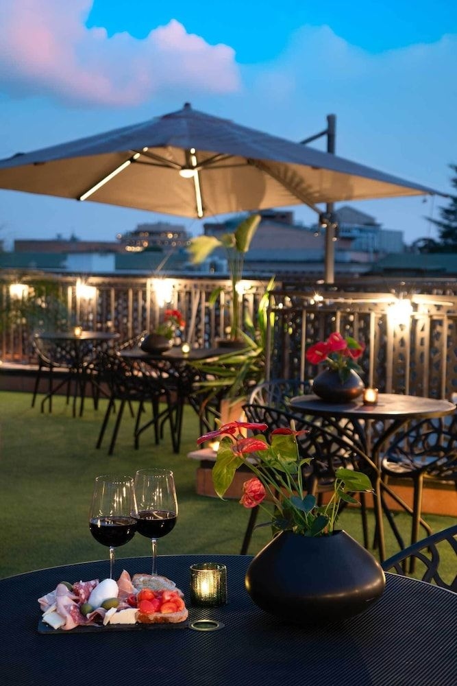 BEST WESTERN Globus Hotel4