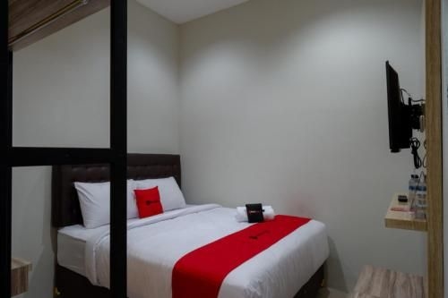 RedDoorz @ Jalan Kartini Semarang4