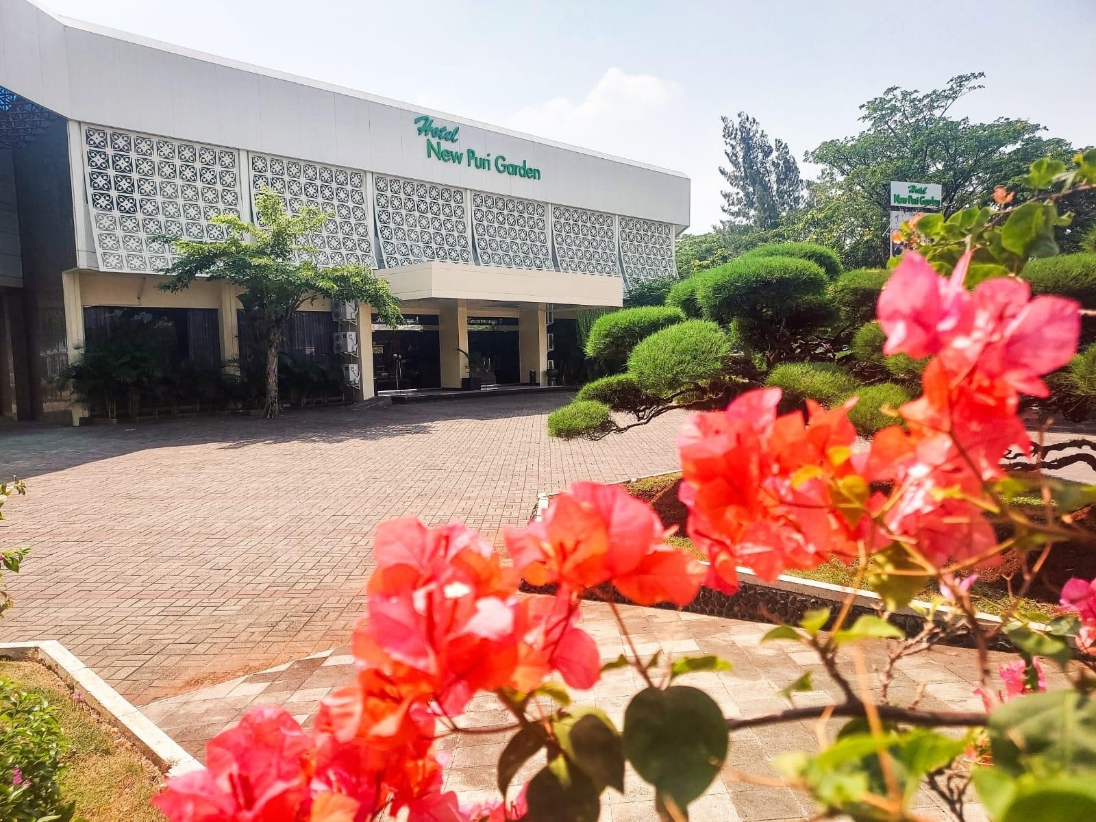 Hotel New Puri Garden Semarang1