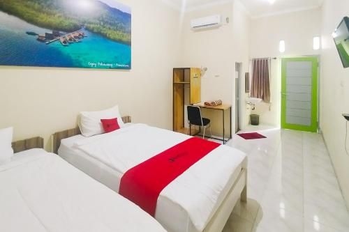 Super OYO 3774 Orchid 37 Syariah Guest House4