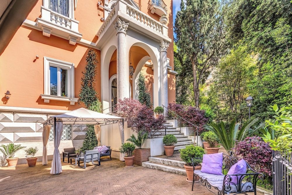 Hotel Villa Mangili1