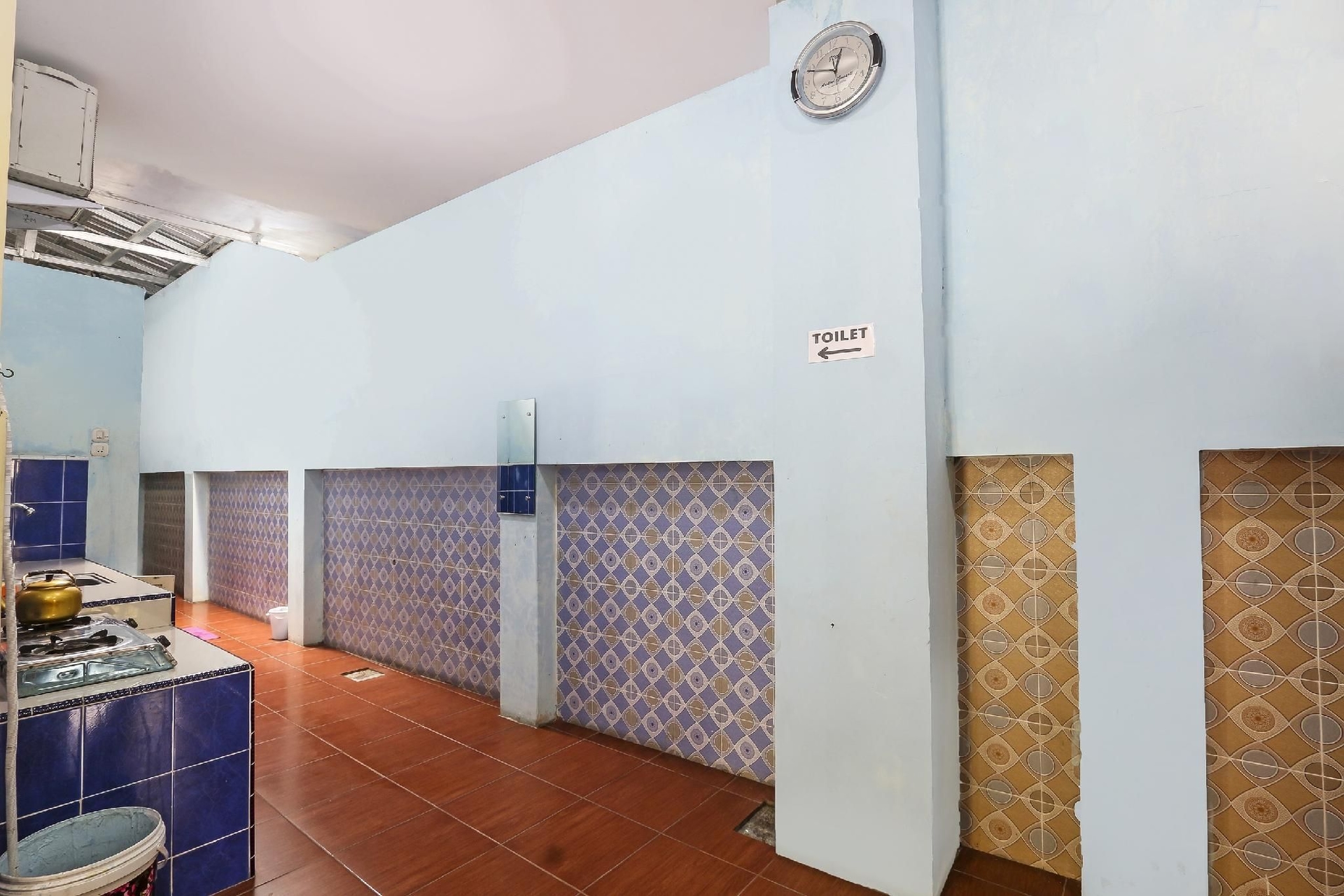 SPOT ON 90744 Alika Homestay1