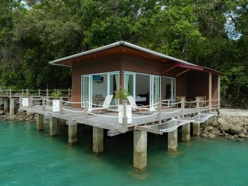 The Hawk's Nest Resort2