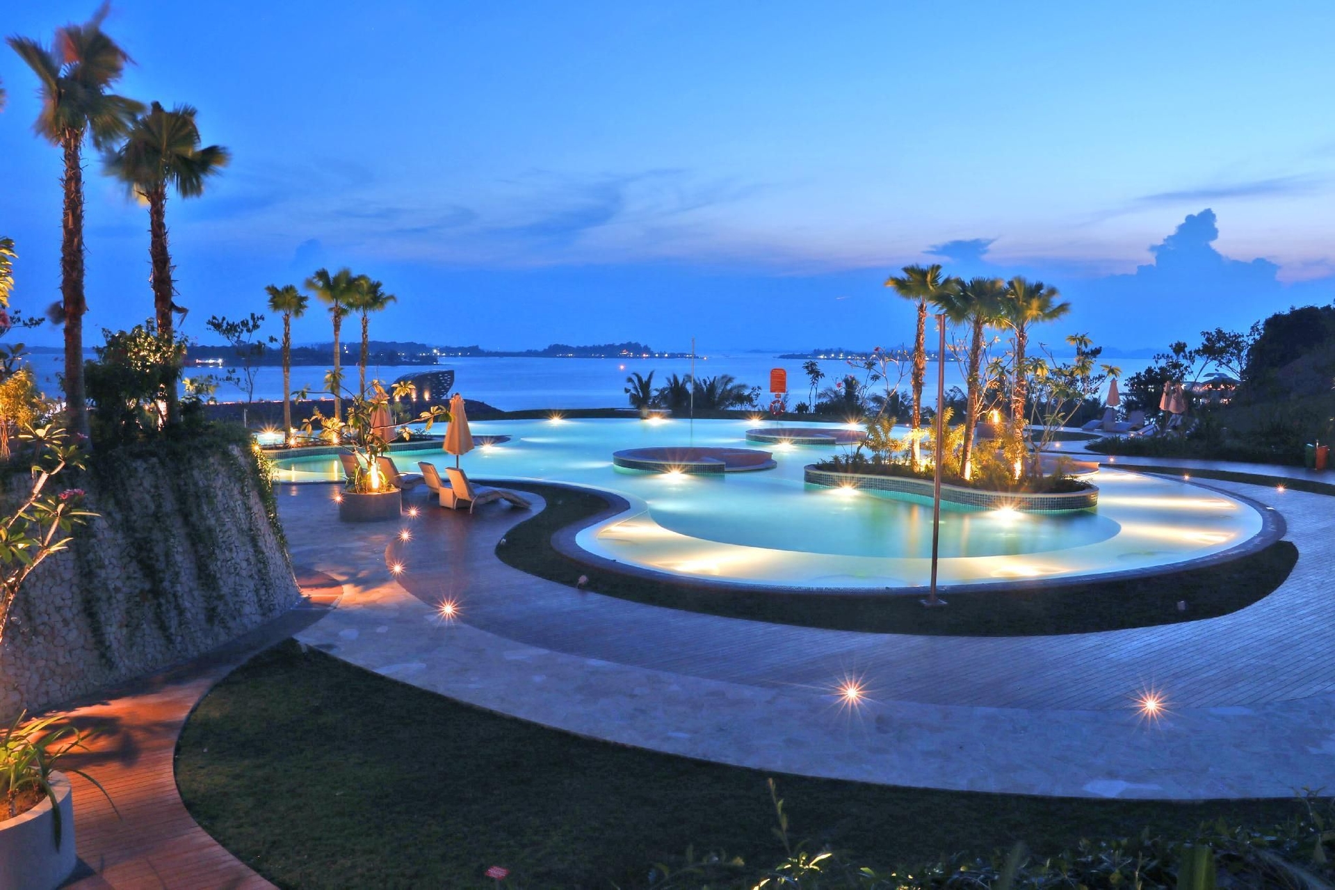 Harris Resort Barelang Batam1