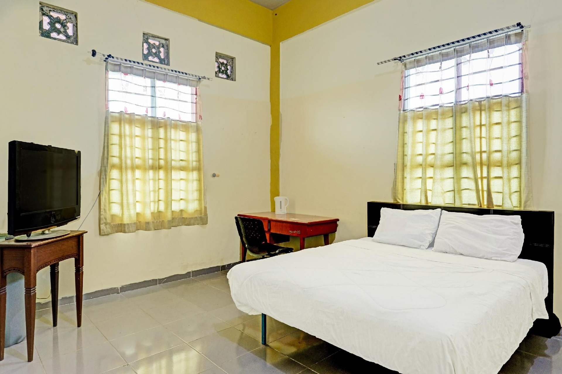 คอลเลคชัน โอ 91499 จอห์น เลบรอน เฮาส์ (Collection O 91499 John Lebron House)4