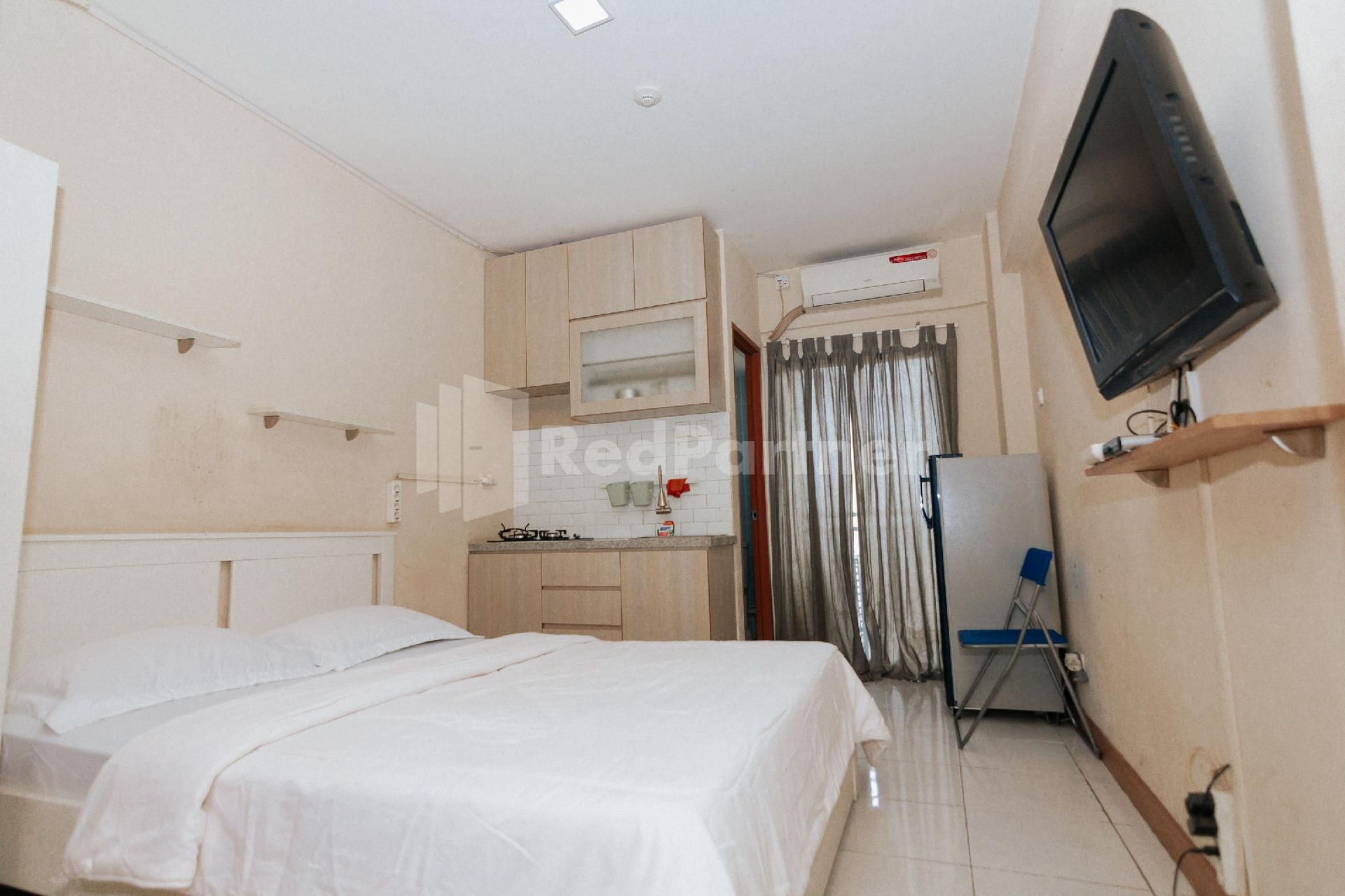 RedLiving Apartemen Cinere Resort - CRI Room Tower3