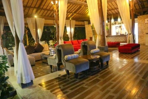 Grand Mega Resort & Spa0