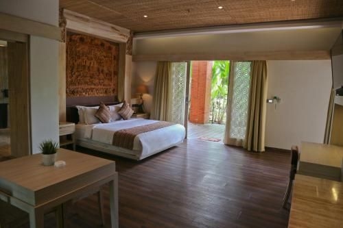 Grand Mega Resort & Spa4