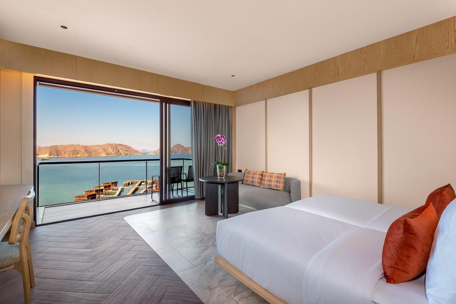 Katamaran Hotel & Resort Komodo3