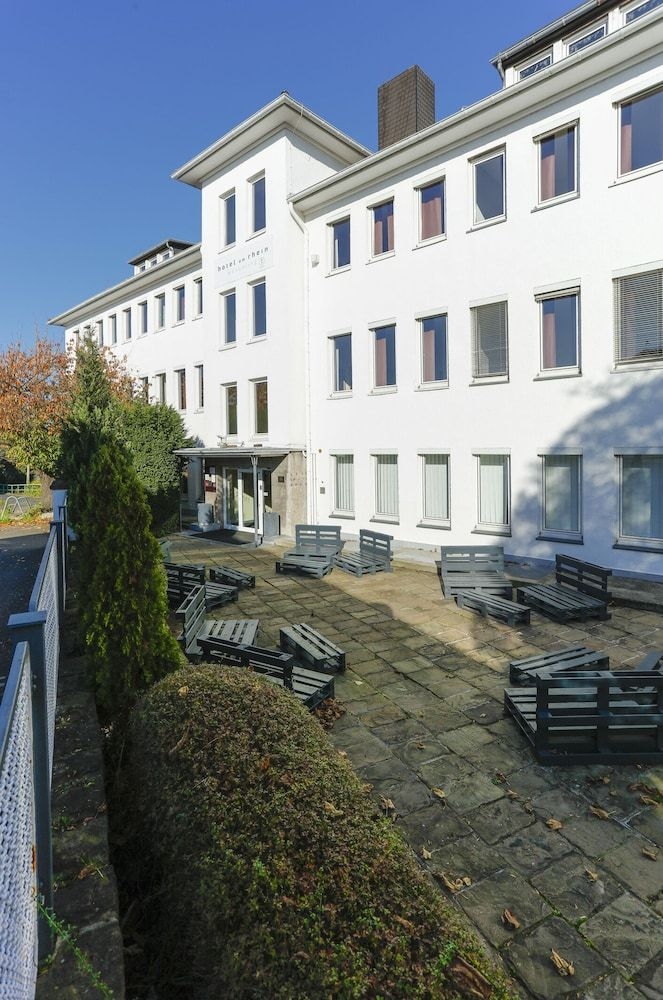 Hotel Am Rhein2