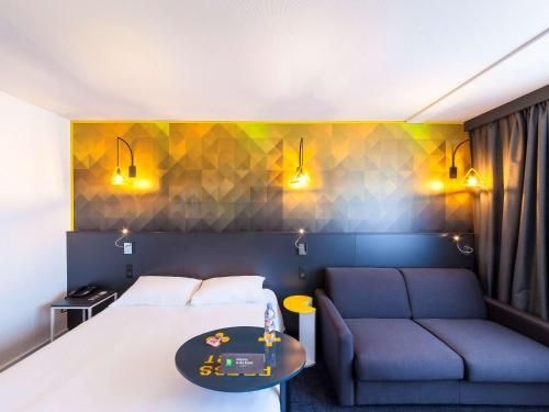 โฮเต็ล เดอ ฟรองซ์ (Hotel De France)4