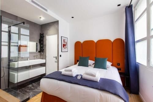 Intimate apartment- 2BR/6P - Porte Saint-Denis2