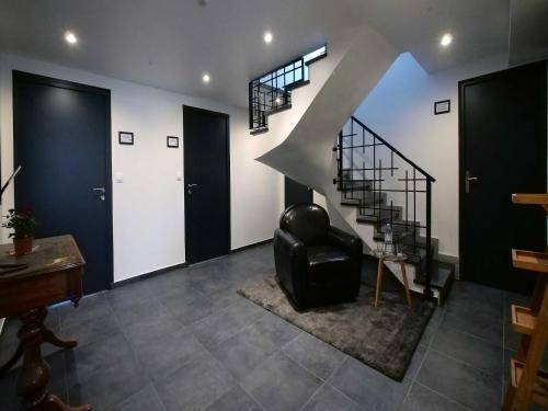 โมเดิร์น สตูดิโอ – 2 คน – ออร์ลี (Modern studio - 2P - Orly)1