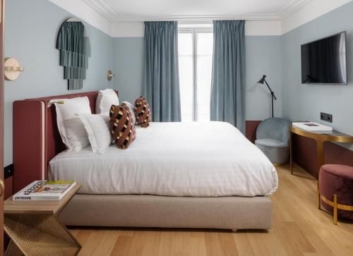 โรงแรมปารีเซียเนอร์ (Hotel Parisianer)2