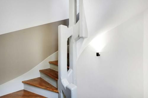 Quiet studio for 2 people - Le Marais3