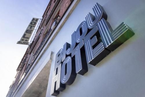 บิเจอู โฮเทล ปารีส บูโลญ (Bijou Hotel Paris Boulogne)0