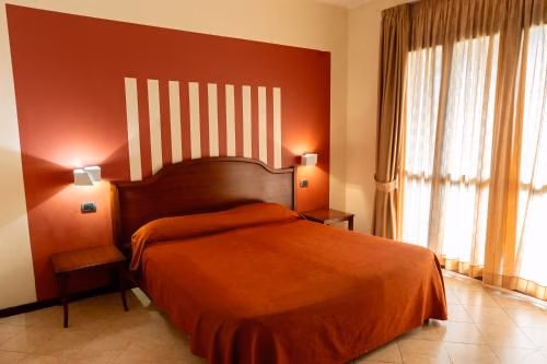 โรงแรมมารียูชชา (Hotel mariuccia)3