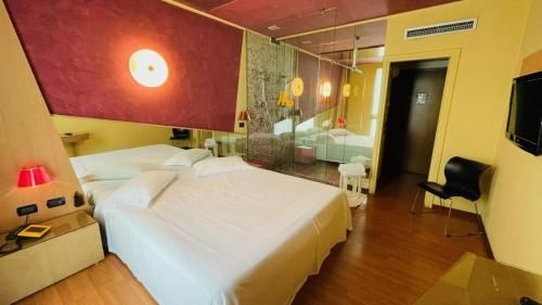 Orzi Hotel3
