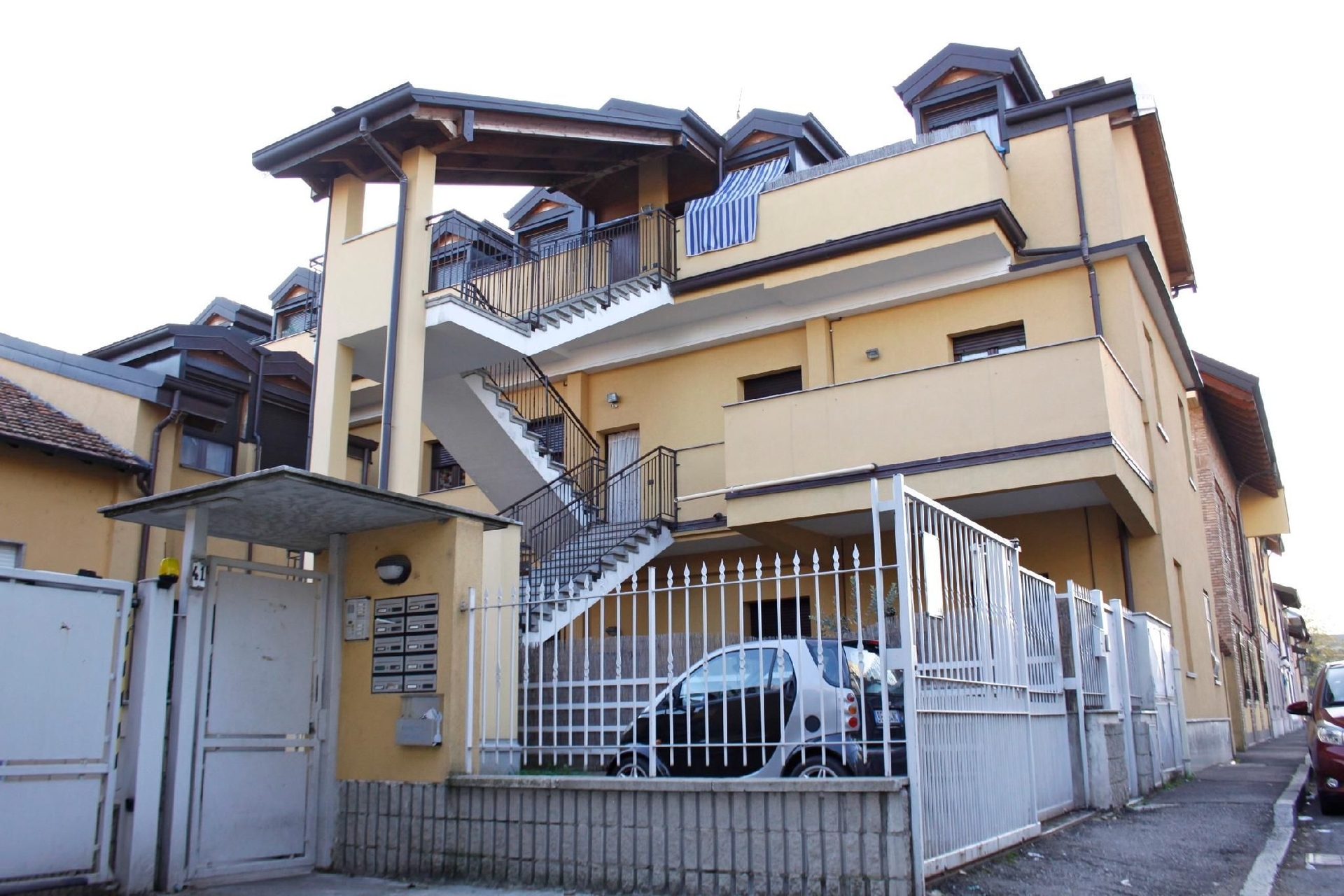 Abb Leonardo Italia0