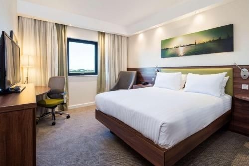 Hampton by Hilton Humberside Airport4