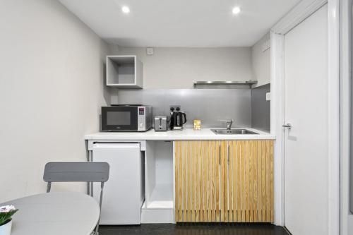 Unique single occupancy studio2